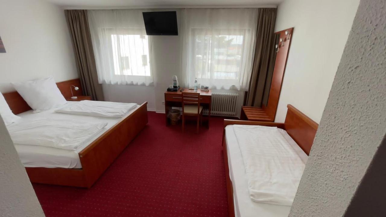 Hotel Agat Hofheim-Wallau Buitenkant foto